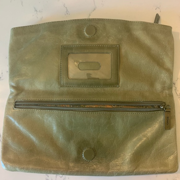 HOBO CLUTCH - Picture 4 of 15